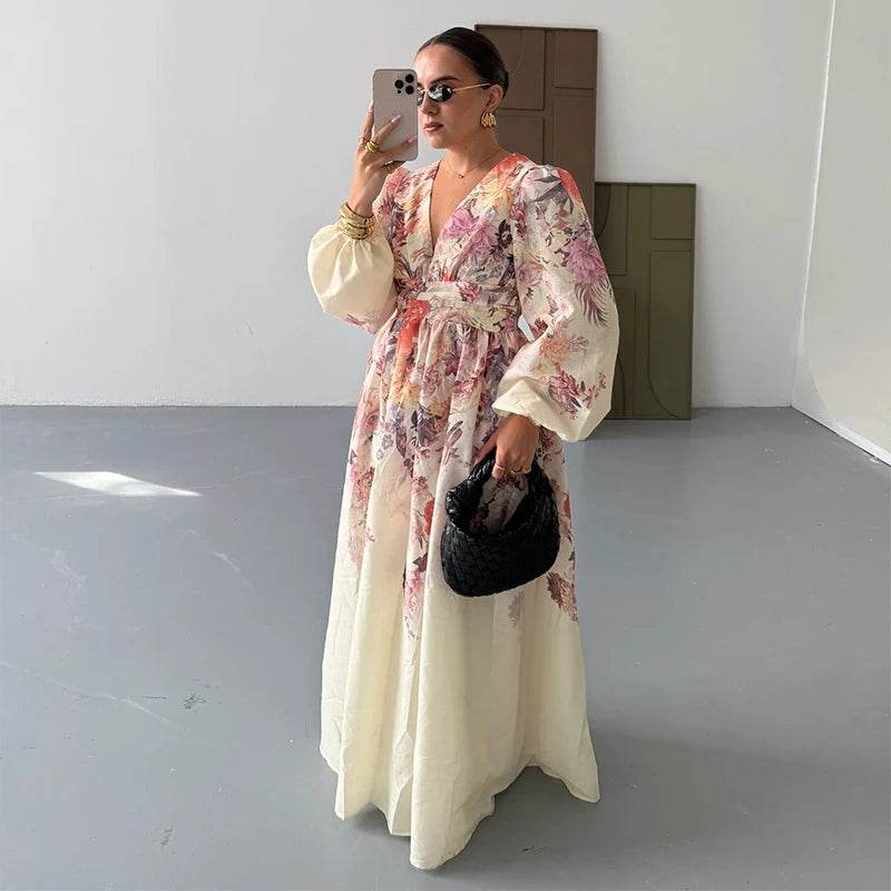 Chic Floral Print Women's Dress - Elegant V-Neck & Lantern Sleeves - Buy Center US