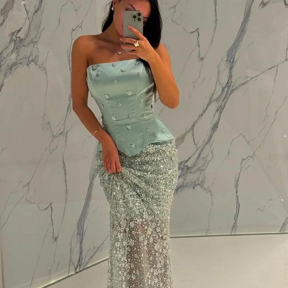 Women's Strapless Lace Evening Gown - Customized Retro Design - Buy Center US