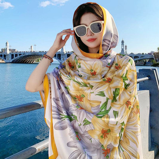 Retro Ethnic Style Beach Towel - Floral Design for Seaside Vacations - Buy Center US